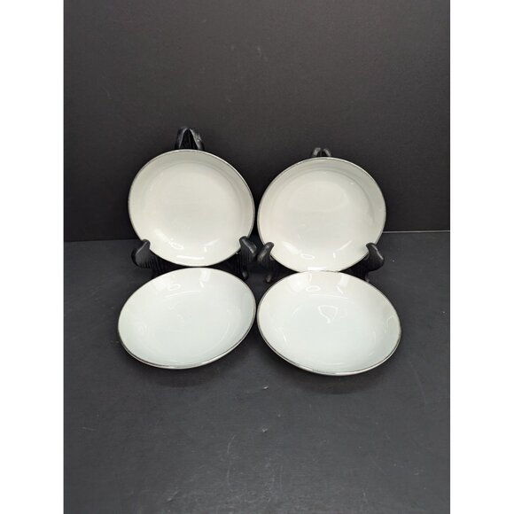 Royal M by Mitashoten Platinum Knight M109 Coupe Fruit Berry Bowl Set of 4 - Picture 1 of 8